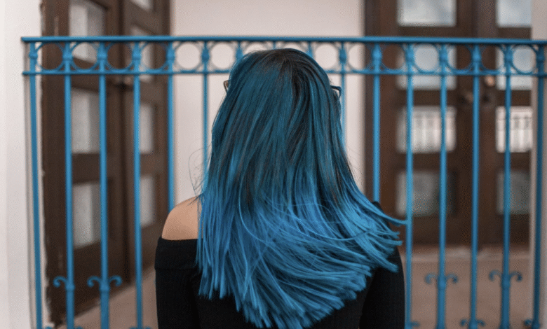 Transitioning From Blue‑Black to Another Shade