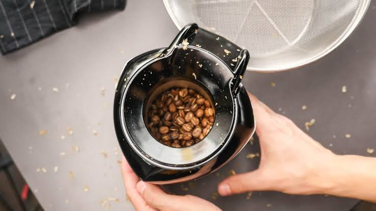 Roasting Coffee at Home and Where to Start